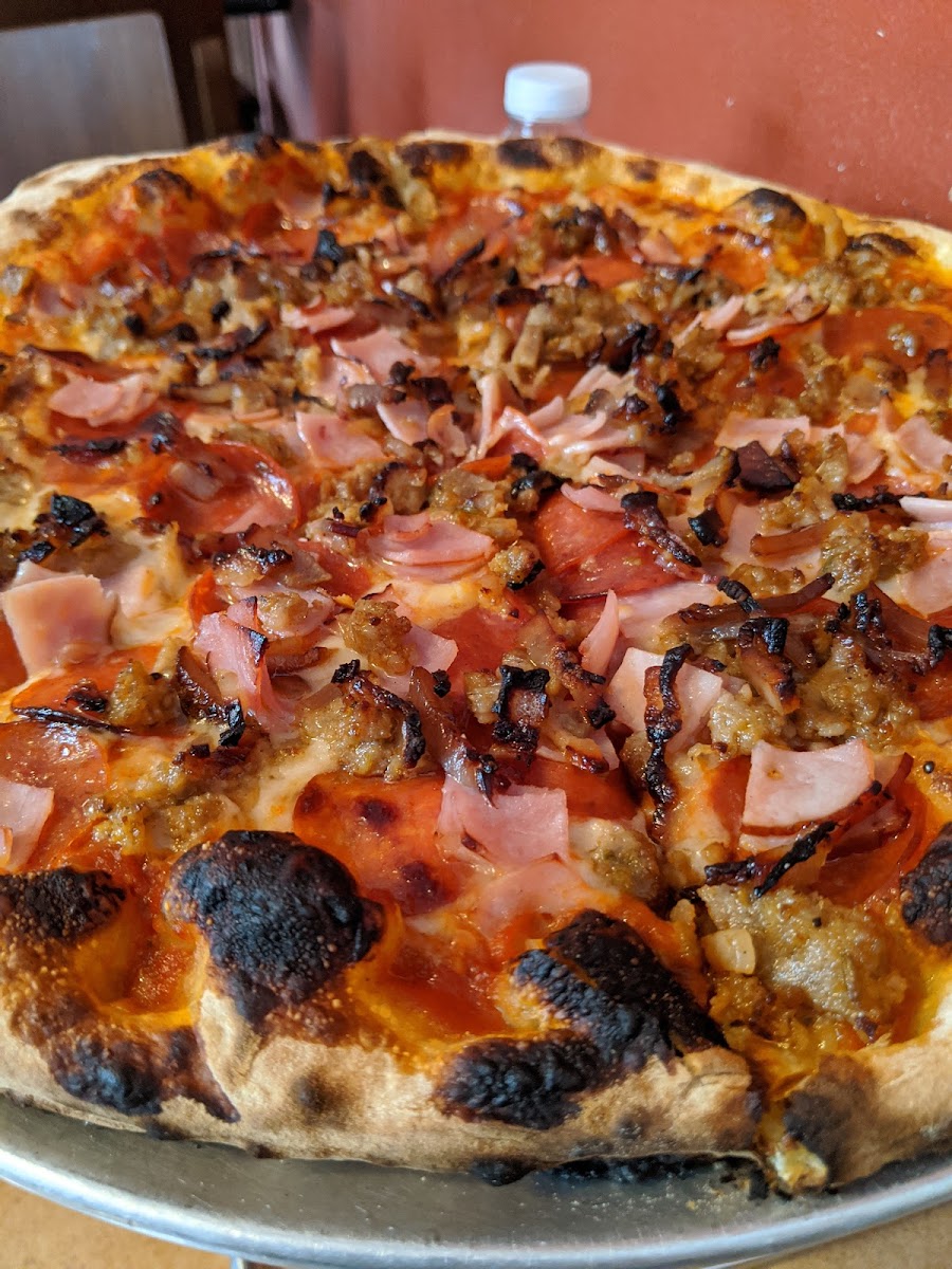 Naples Wood Fired Pizza & Smokehouse Bbq-8