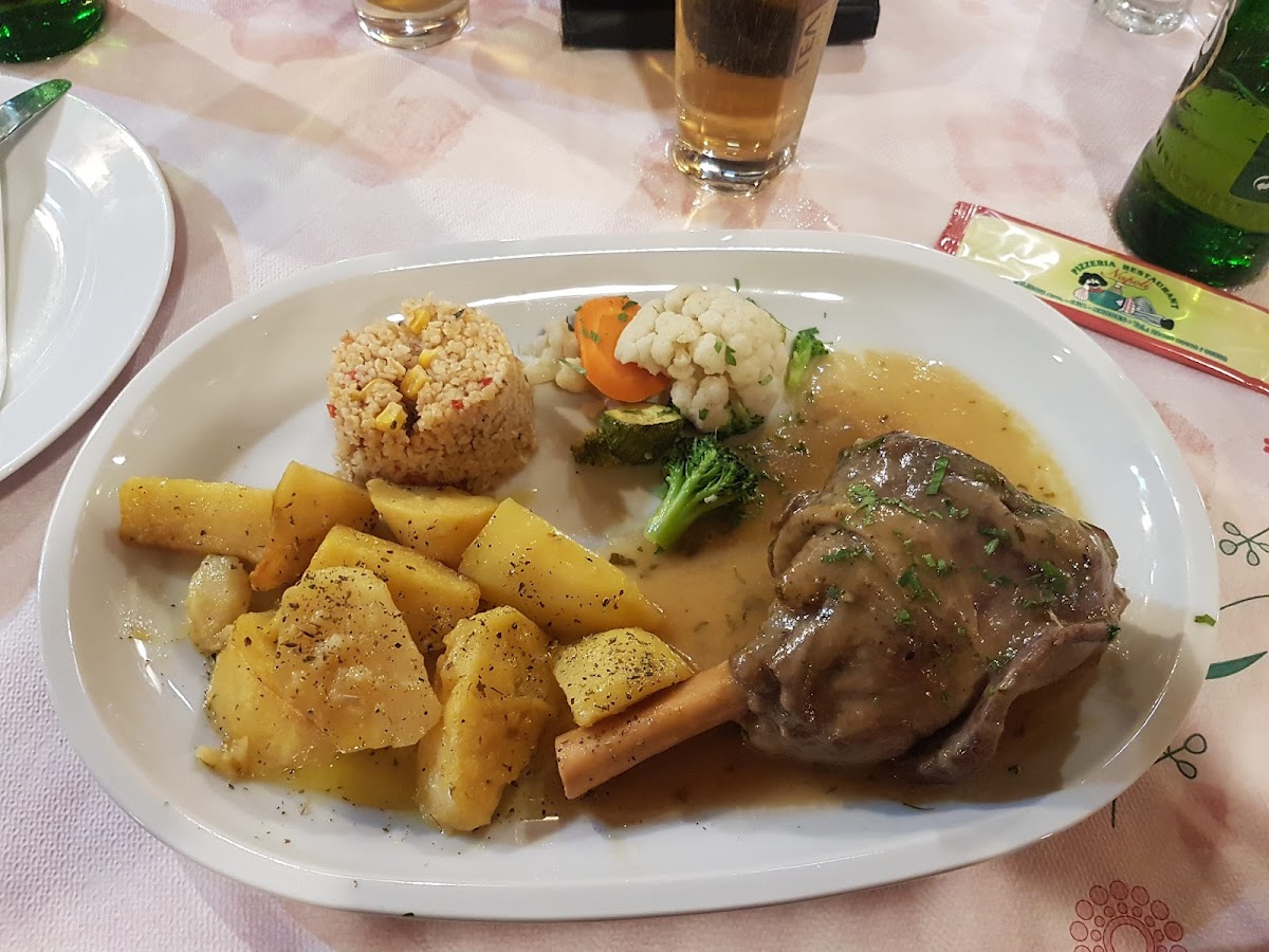 Napoli Pizzeria-7