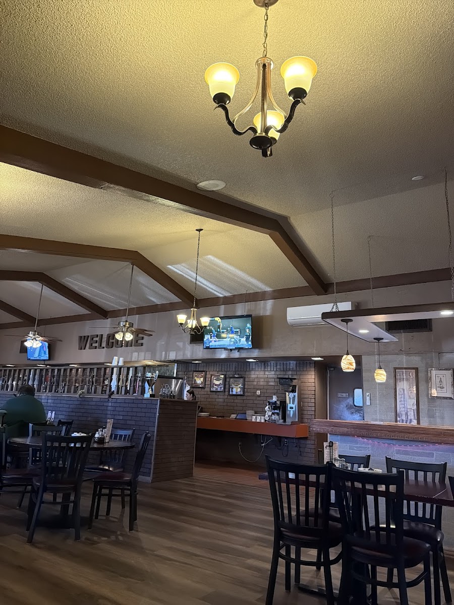 Napolis Italian Restaurant-4