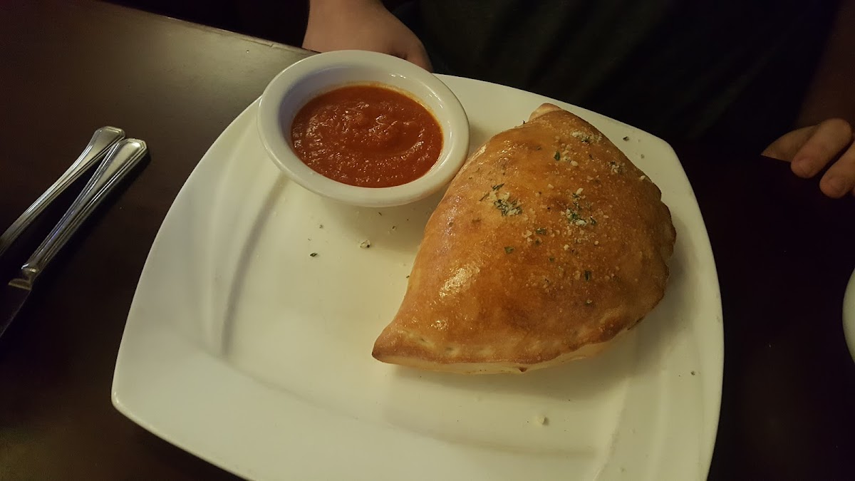 Napolis Italian Restaurant-7
