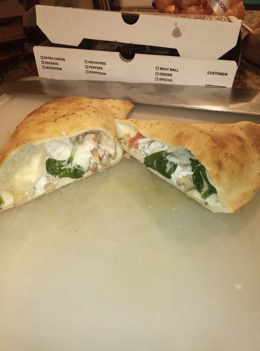 Napolis Pizza Cuisine-5