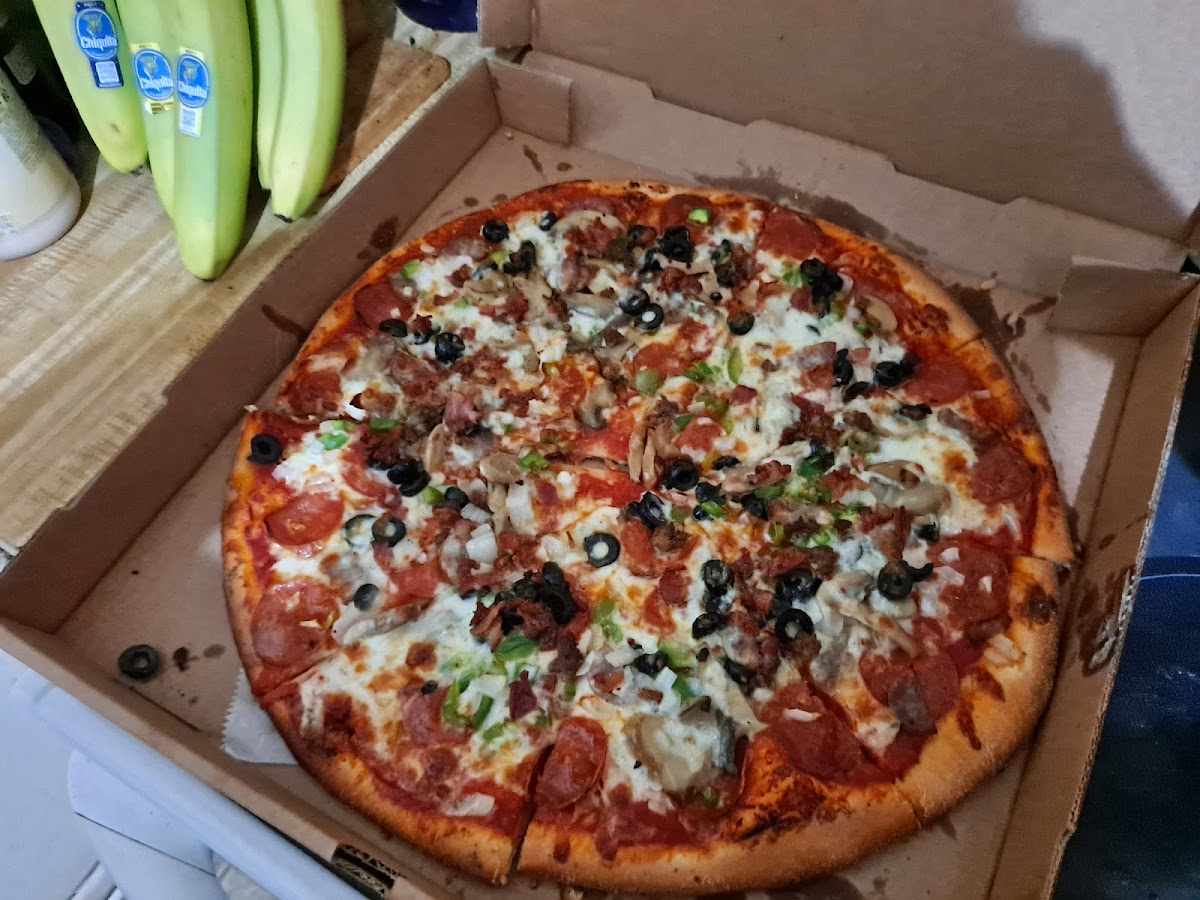 Napolis Pizza Cuisine-7