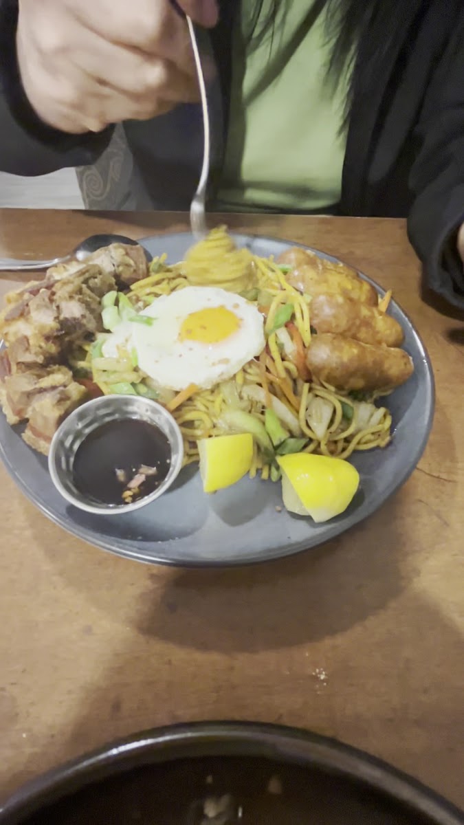 Narra Restaurant & Lounge-2