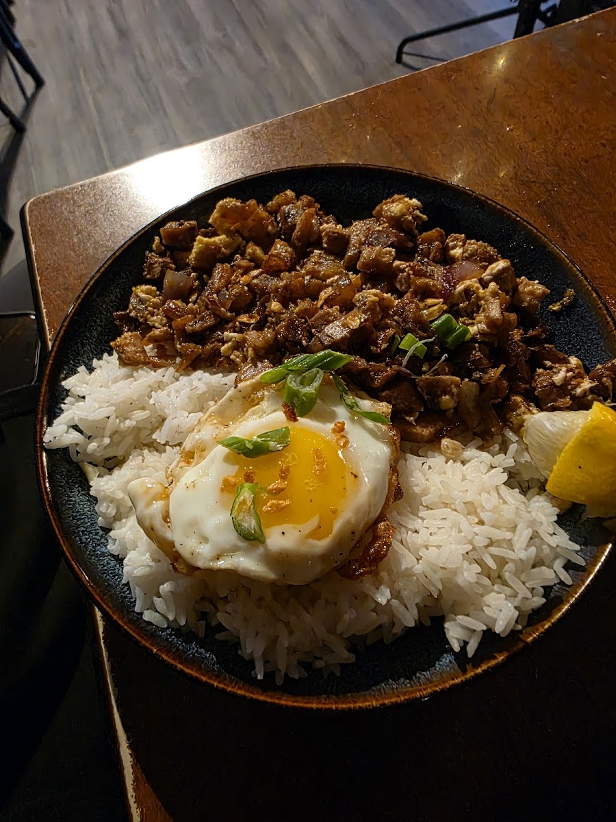Narra Restaurant & Lounge-4