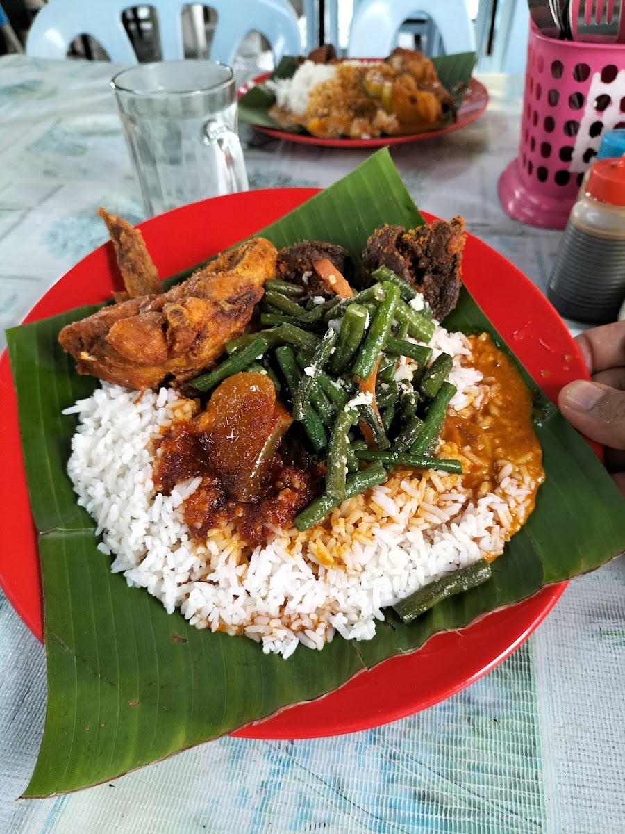 Nasi Kandar Daun Pisang Zulina-5