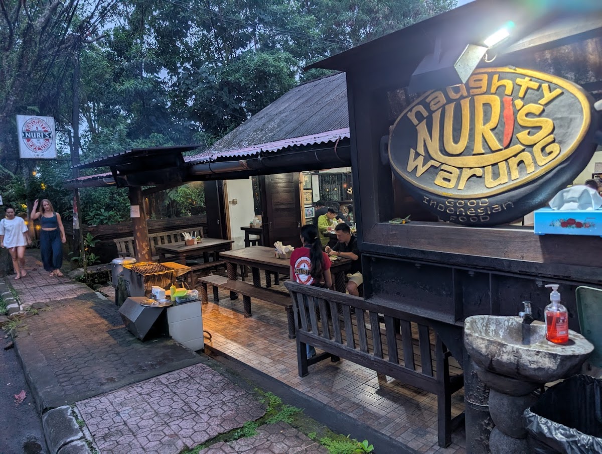 Naughty Nuri's Ubud