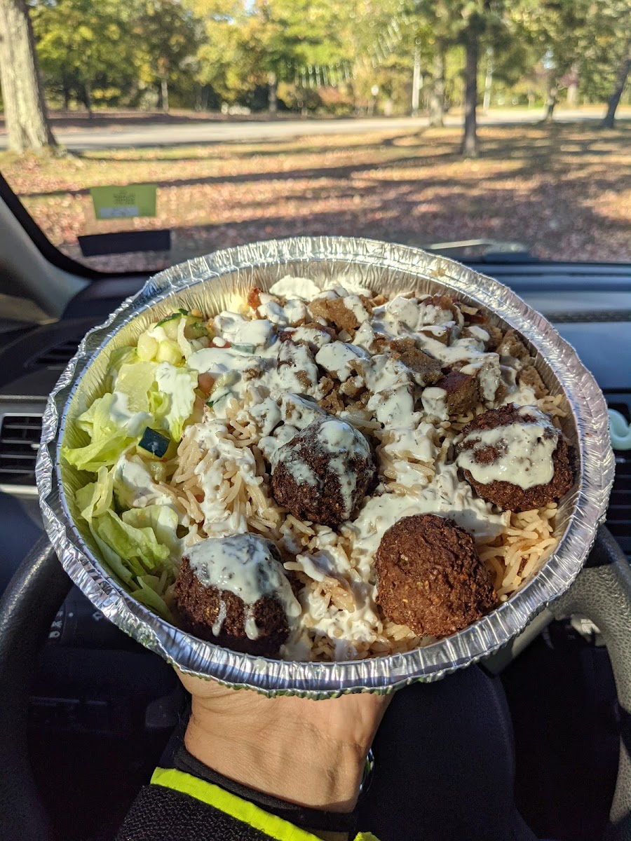 Naz's Halal Food - Pawtucket-9