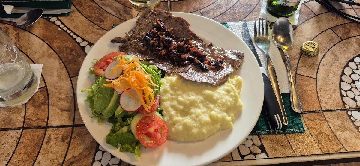 Ndg Soluciones Eirl - Tuna Café Restaurant-3