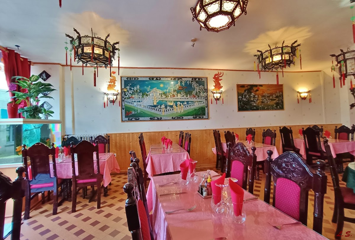 Nems Saigon