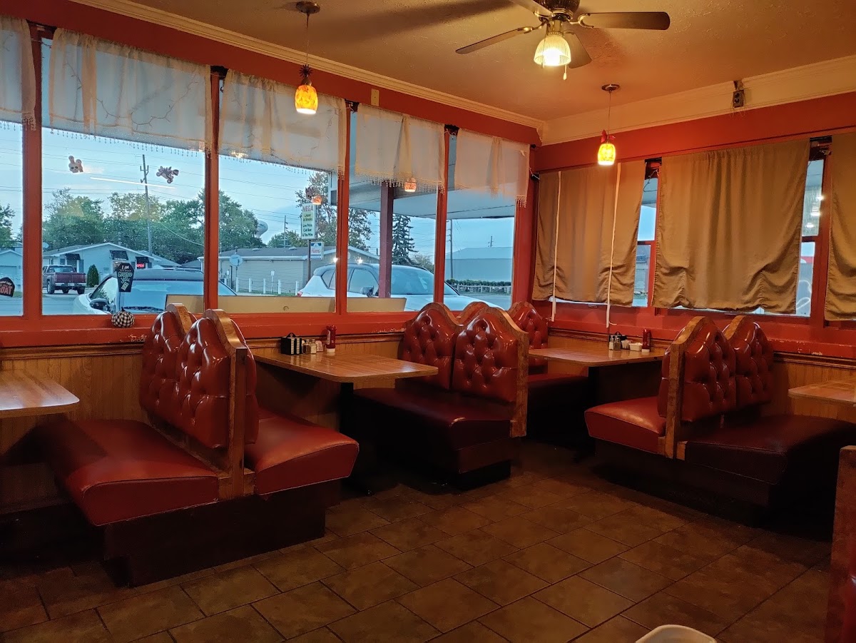 New U.s. 6 Diner