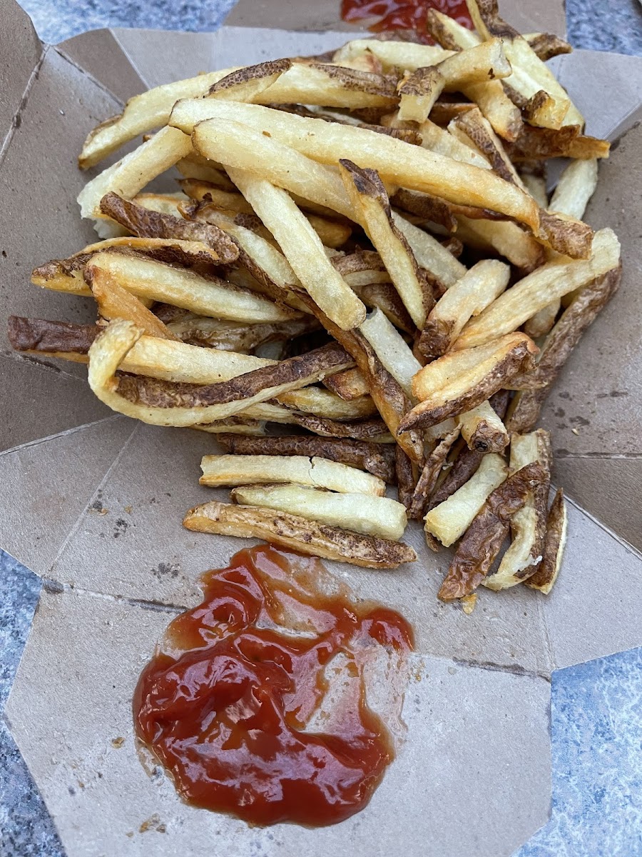 New York Fries Mill Woods Town Centre-5