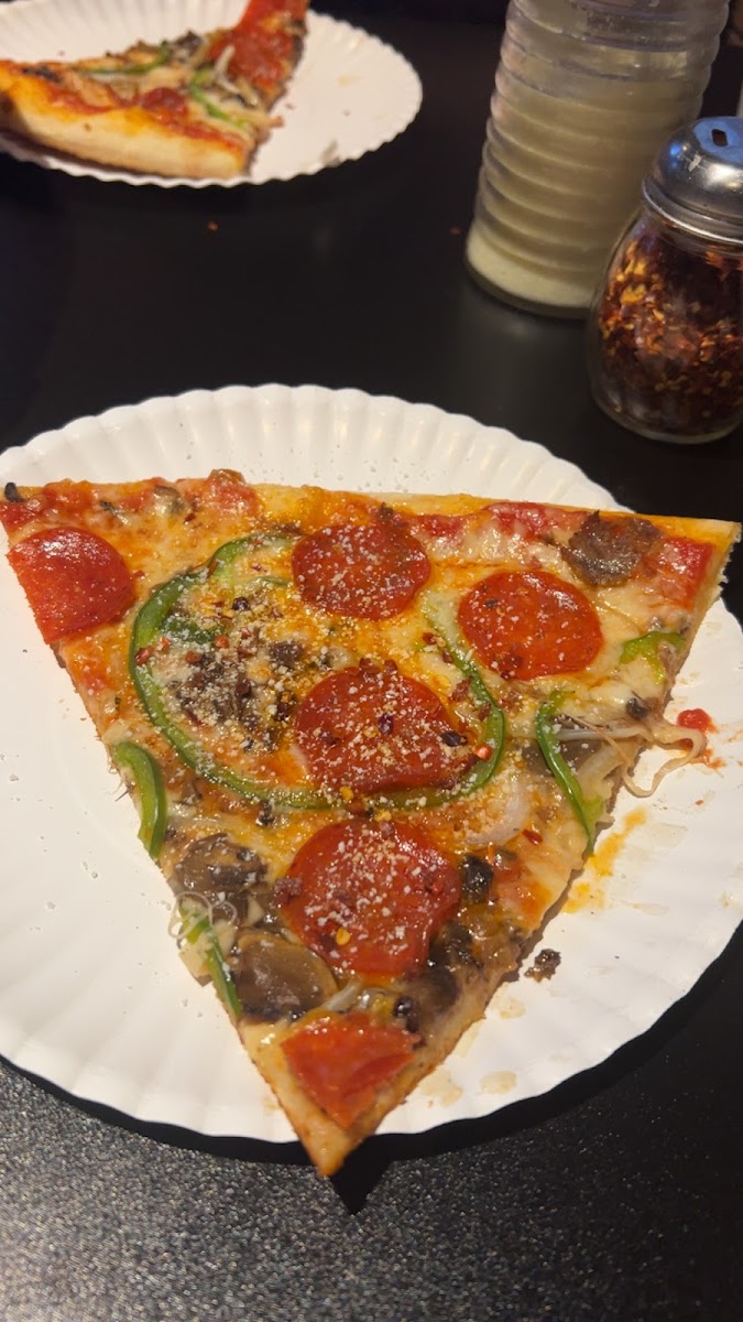 New York Pizza Company, East Ridge-4