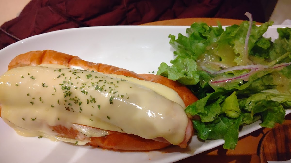 New Yorker's Cafe-8