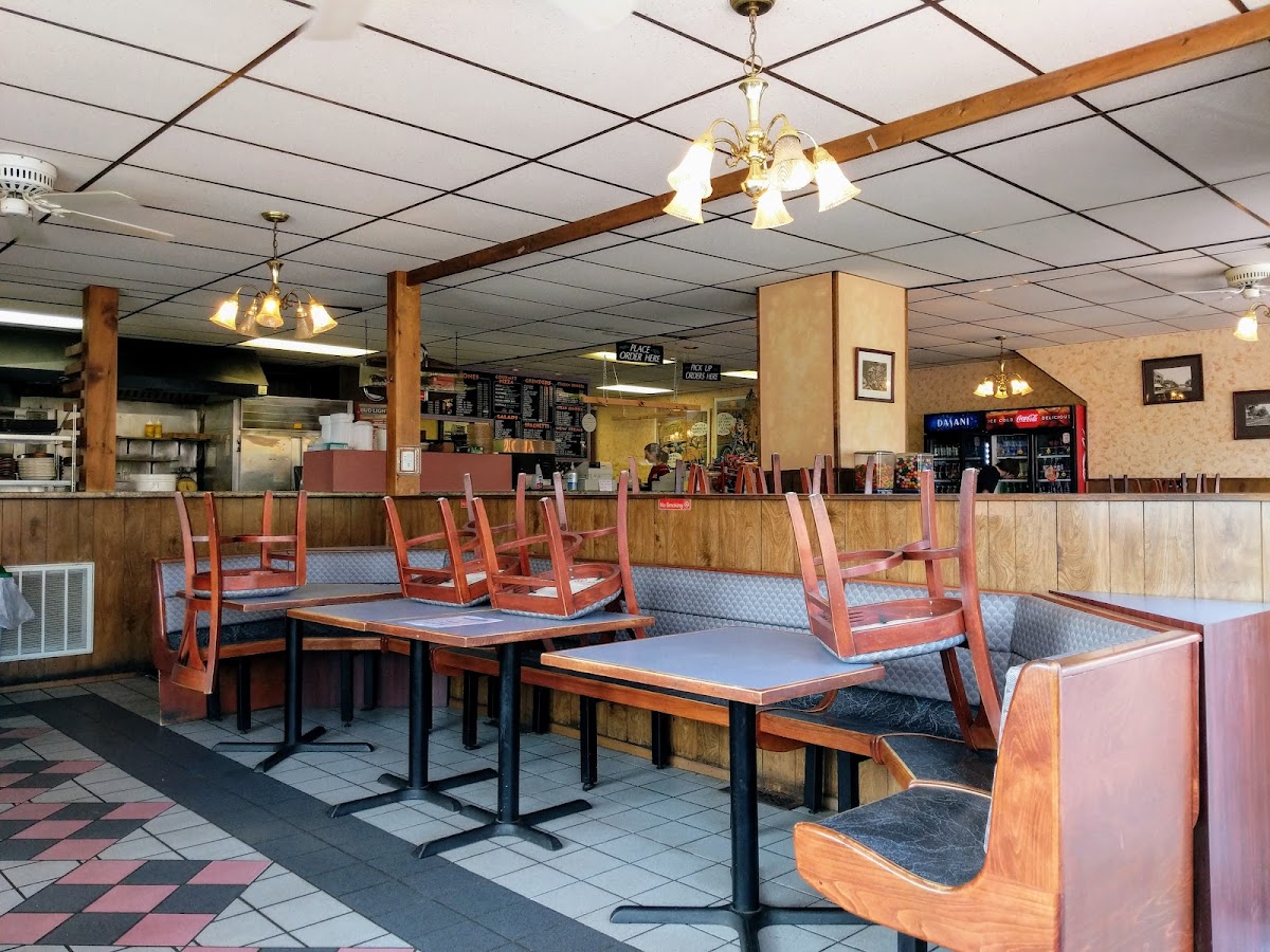 Newport Village Pizza-3