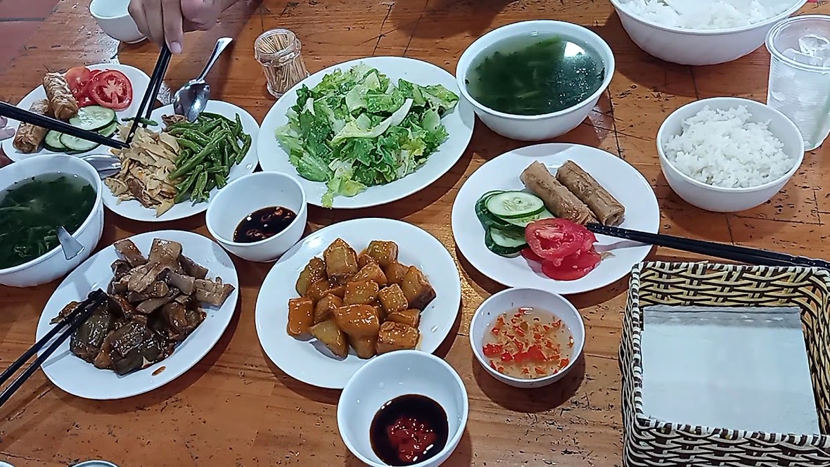 Nhà Hàng Sương Mai-2