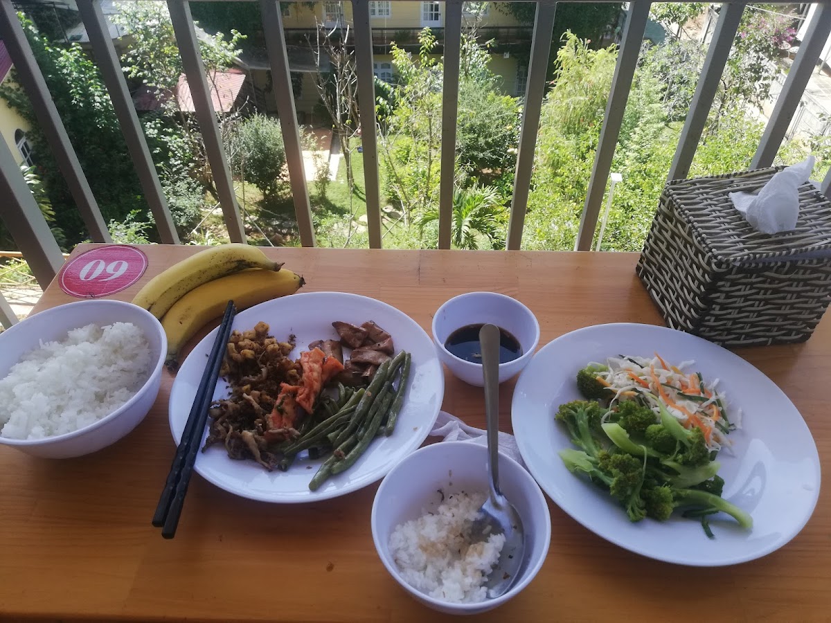 Nhà Hàng Sương Mai-7