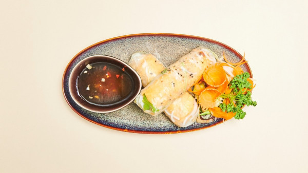 Nhat - Nguyet Quan-2