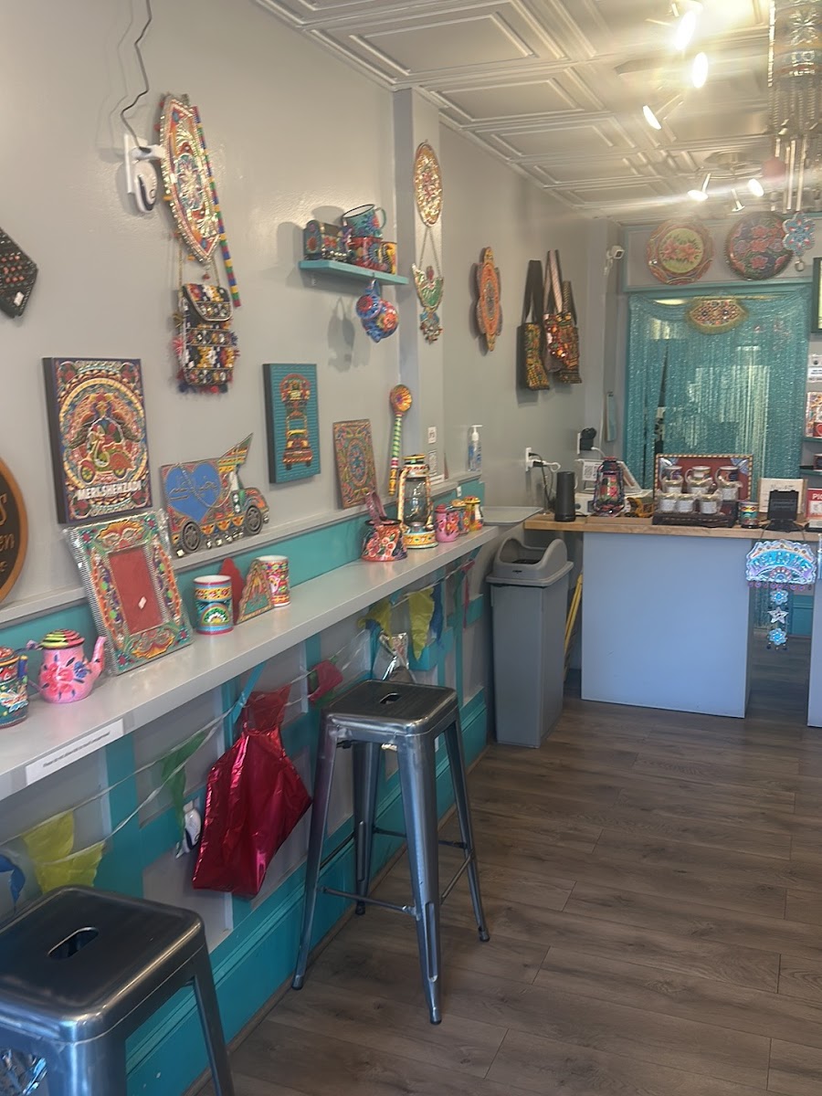 Nina's Desi Kitchen-3
