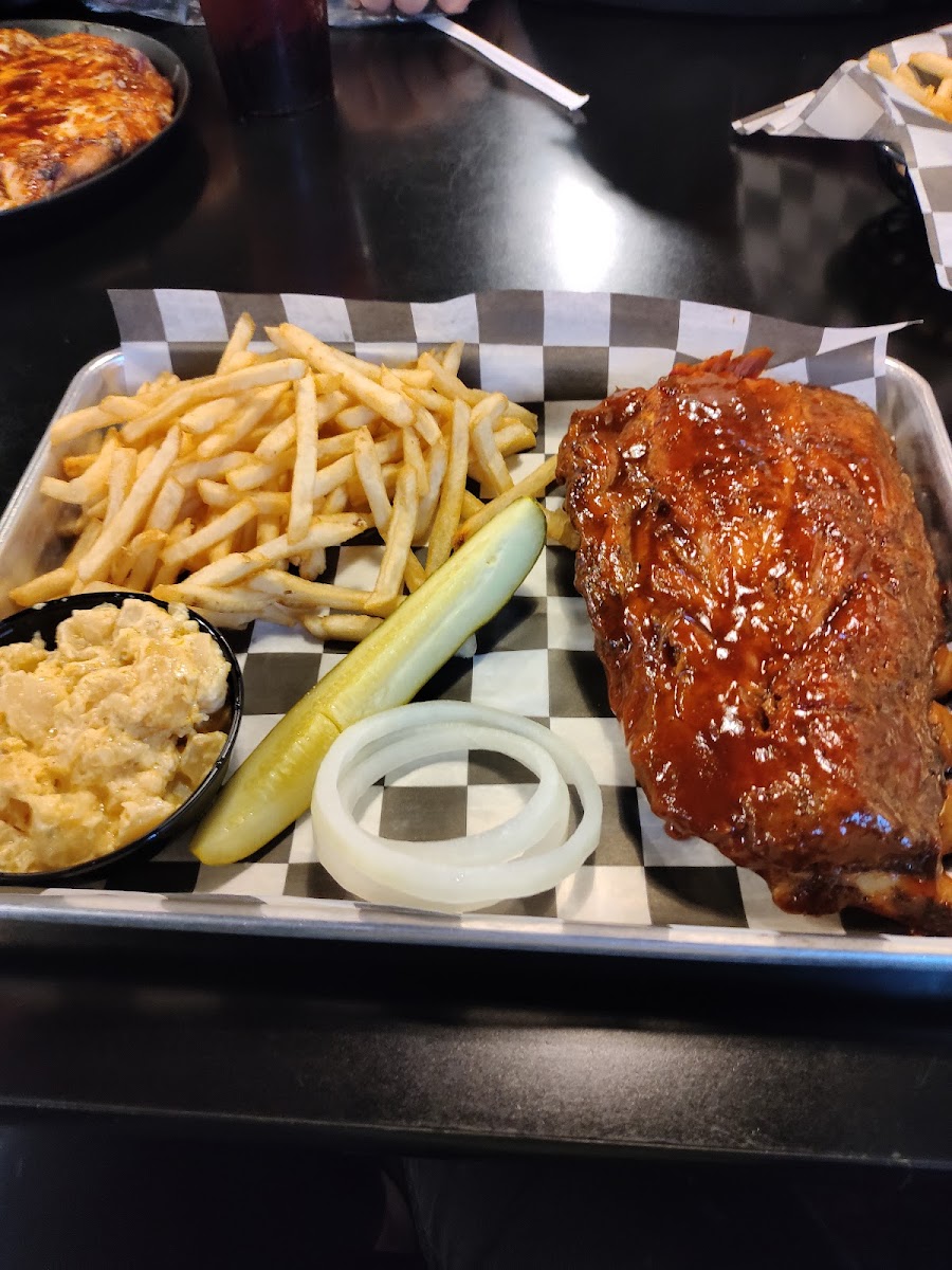 No. 423 Smokehouse-6