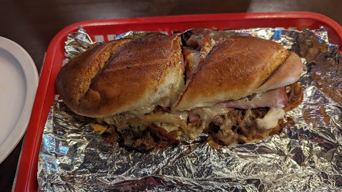 No. 423 Smokehouse-9