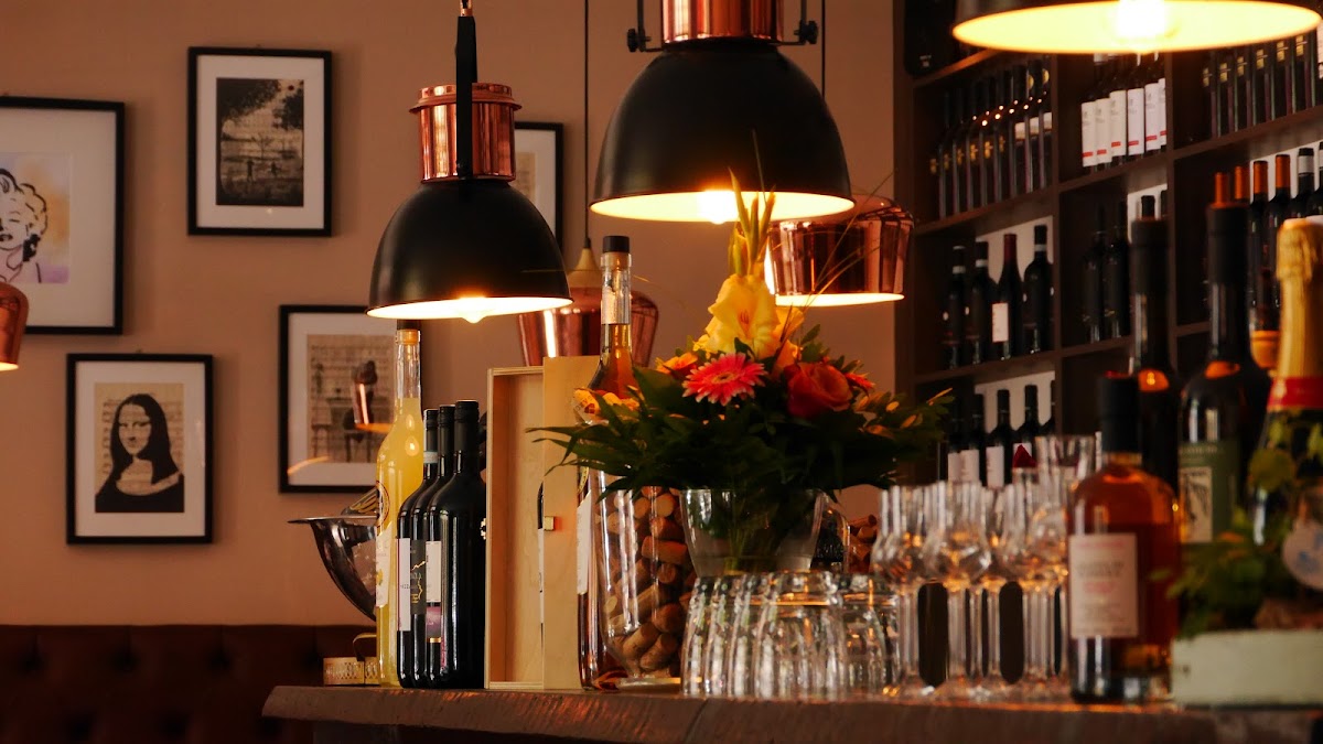 Noidue Café-Restaurant