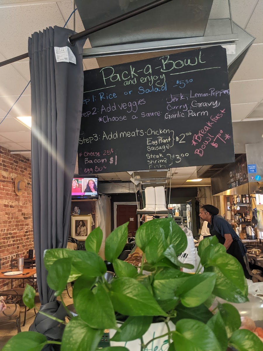 Menu Nomad Deli & Catering Company-10