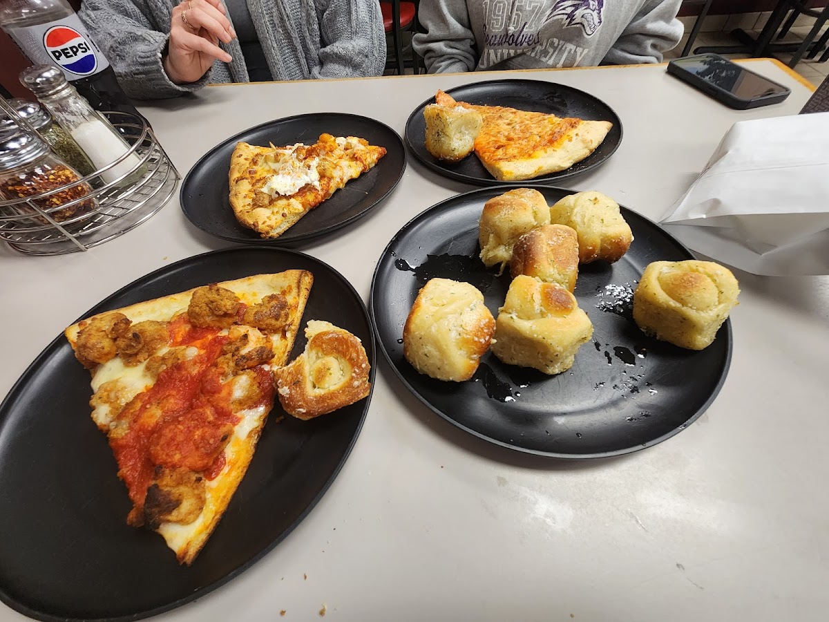 Nonna's Pizzeria-3