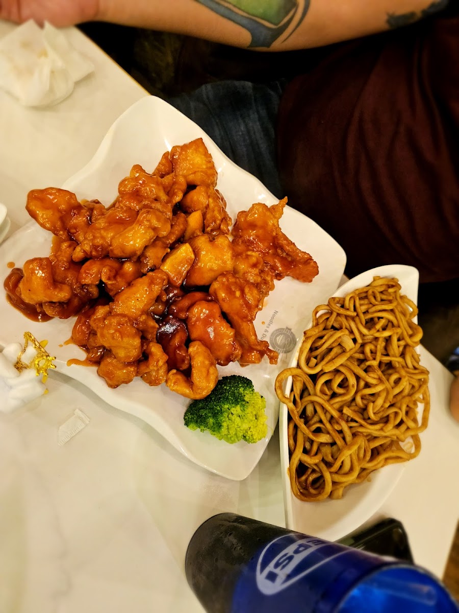 Noodles & Dumplings-8