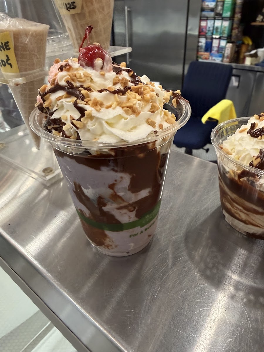 Norman's Ice Cream & Freezes-3