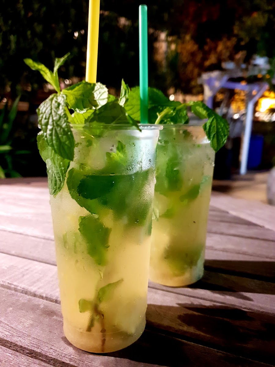 Nove Zero Due Ristorante, Beach Resort E Bar Lounge-5
