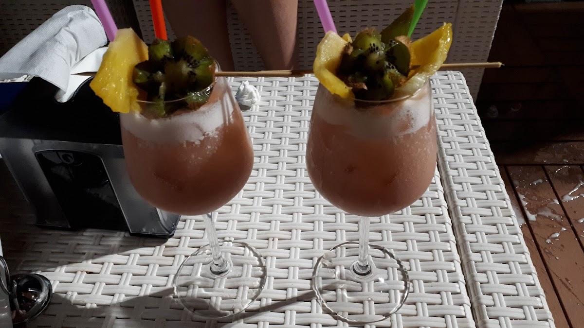 Nove Zero Due Ristorante, Beach Resort E Bar Lounge-9