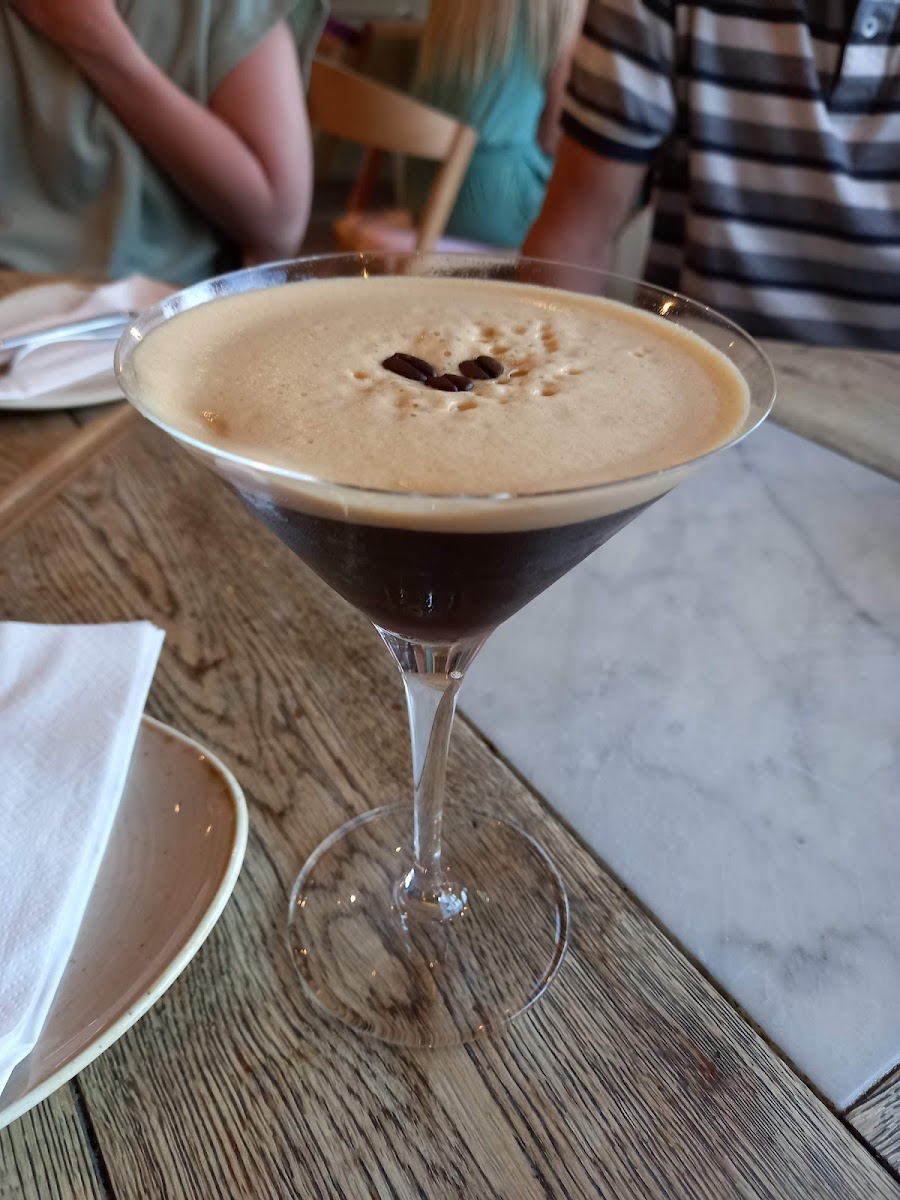 Number 73 Bar And Kitchen-7