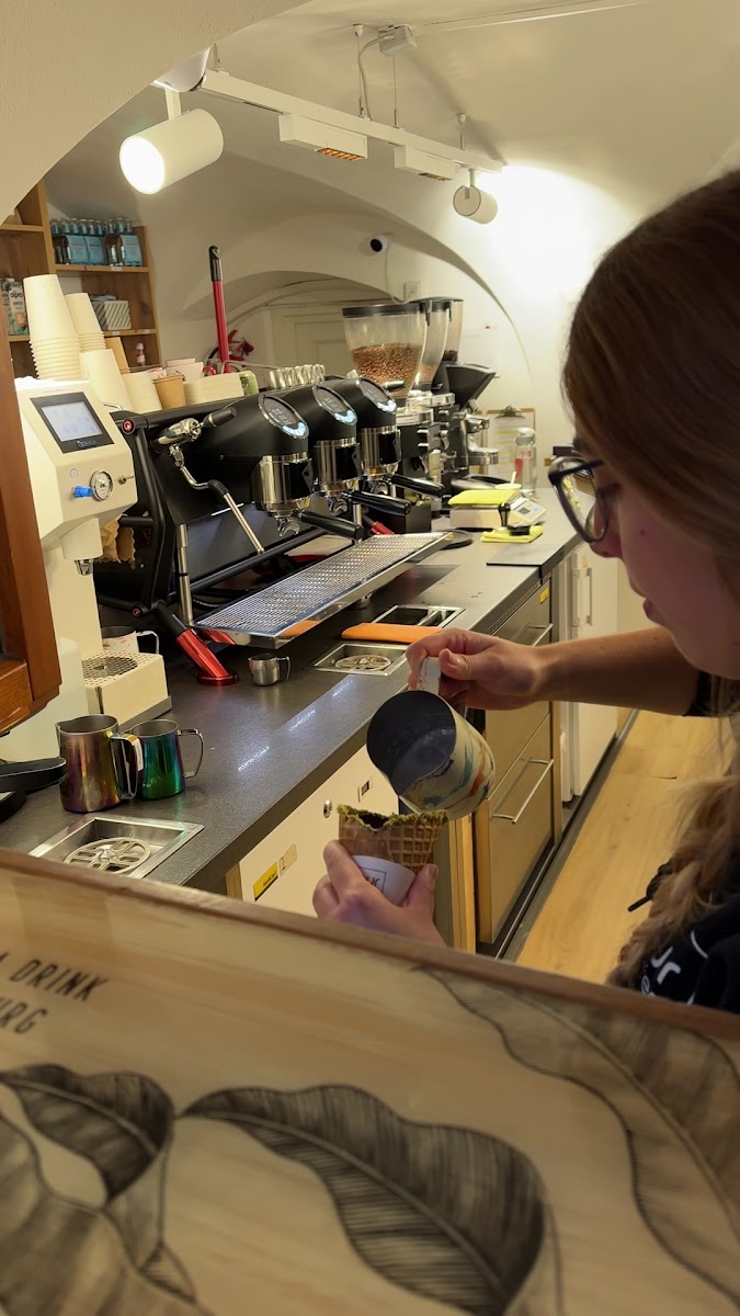 Nur Coffee Salzburg-2