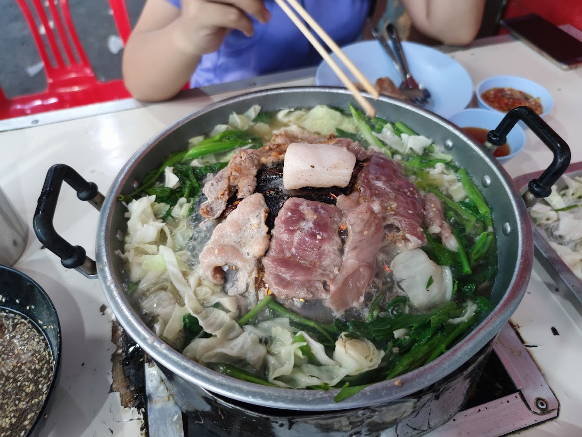O Moo Kata Sisaket-5