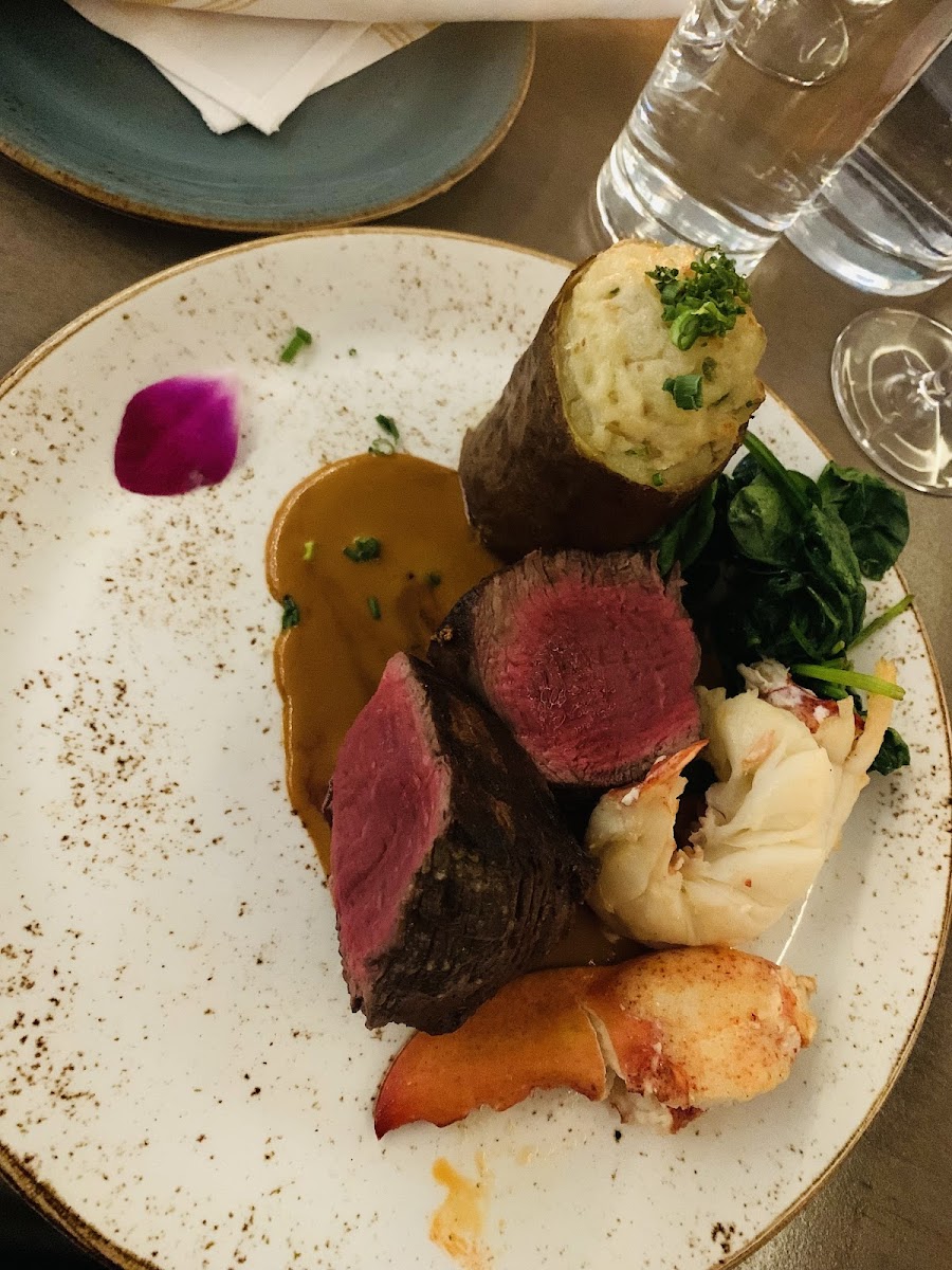 Oaken Bar + Bistro-10