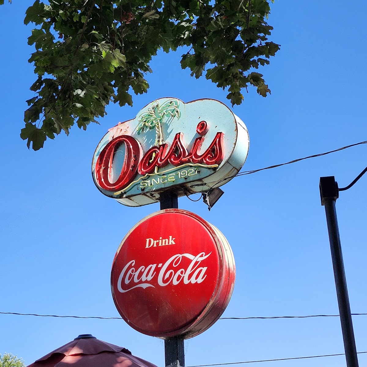 Oasis Drive-In-4