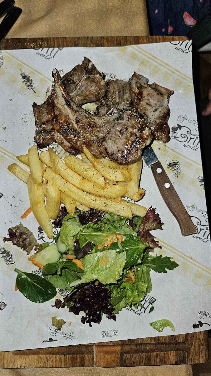 Oasis Restaurant Cafe Bar-5