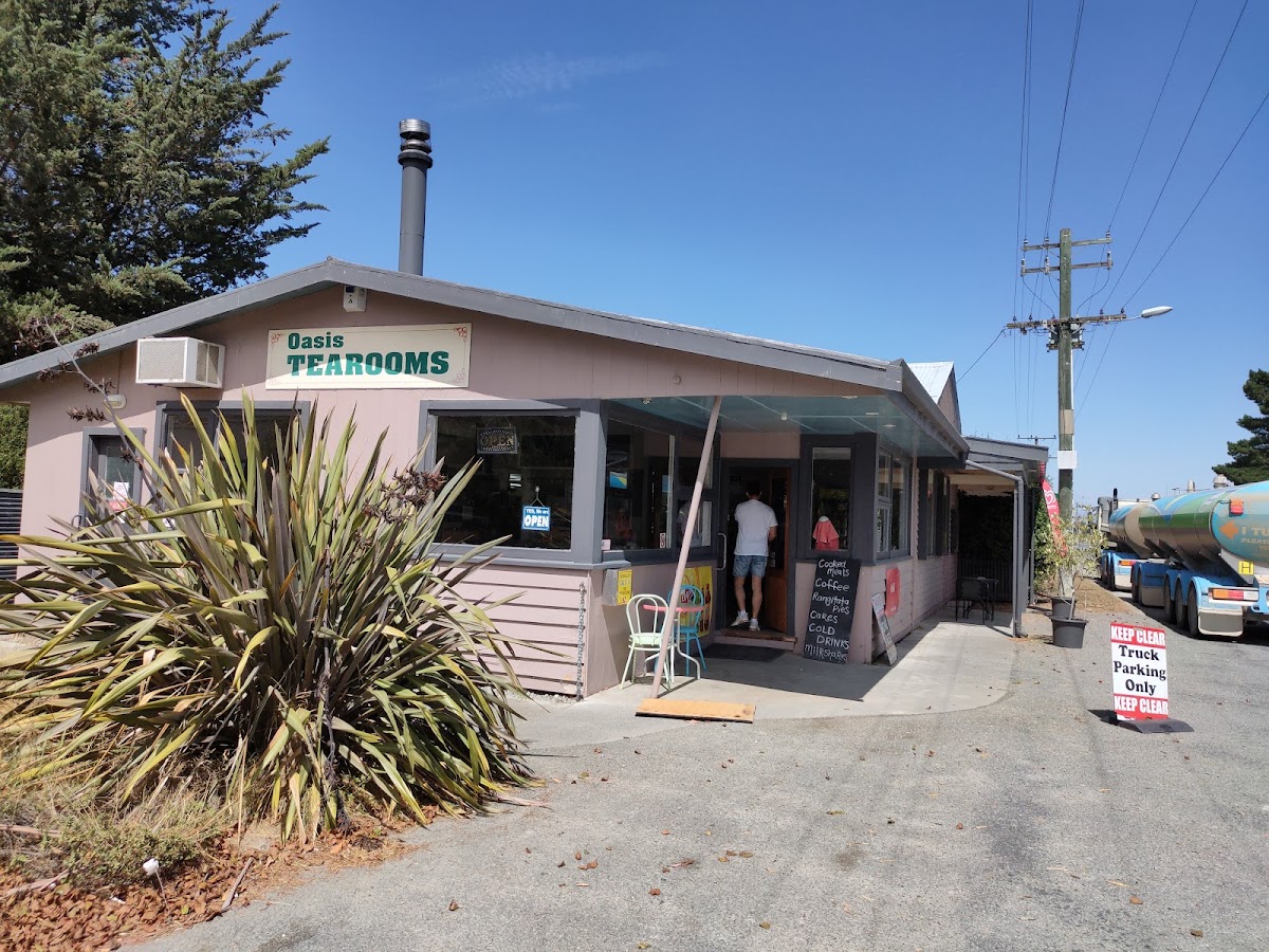 Oasis Tea Rooms-3
