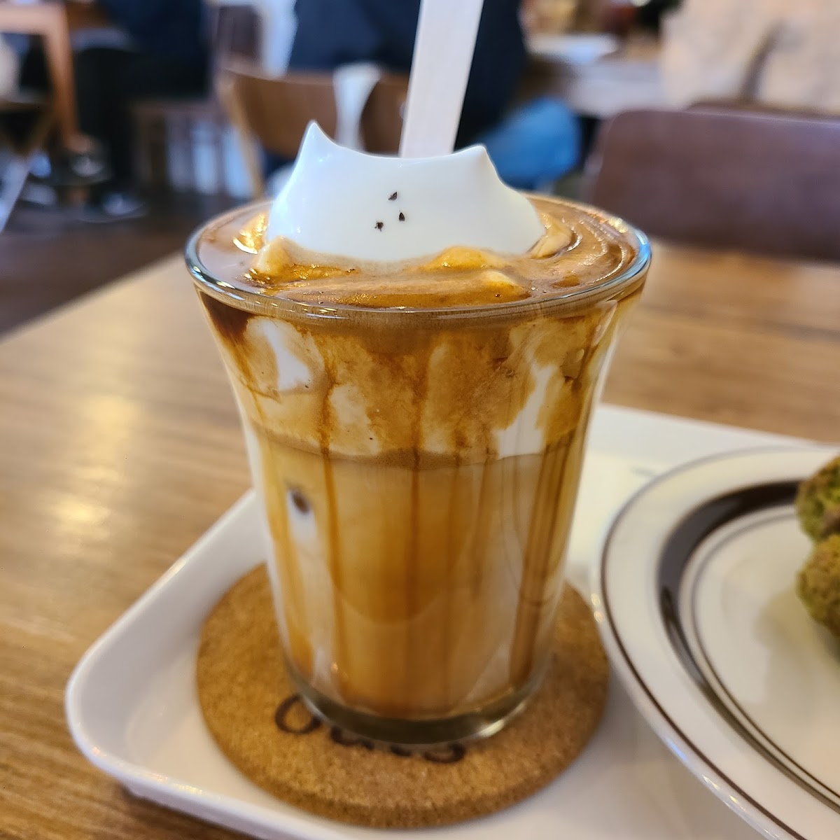 Oats Coffee Yongsan-5