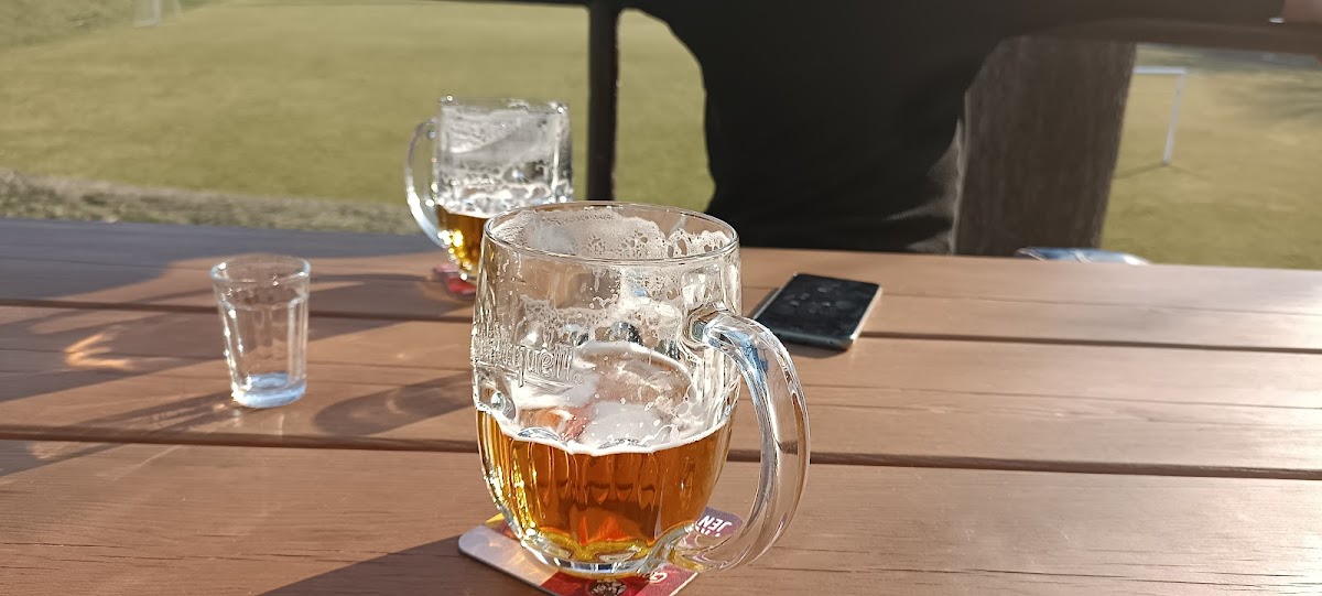 Občerstvení U Hřiště (Beer Garden U Hřiště)-9
