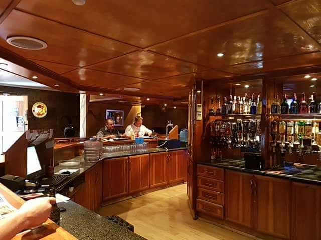 Oelies Pub And Grill