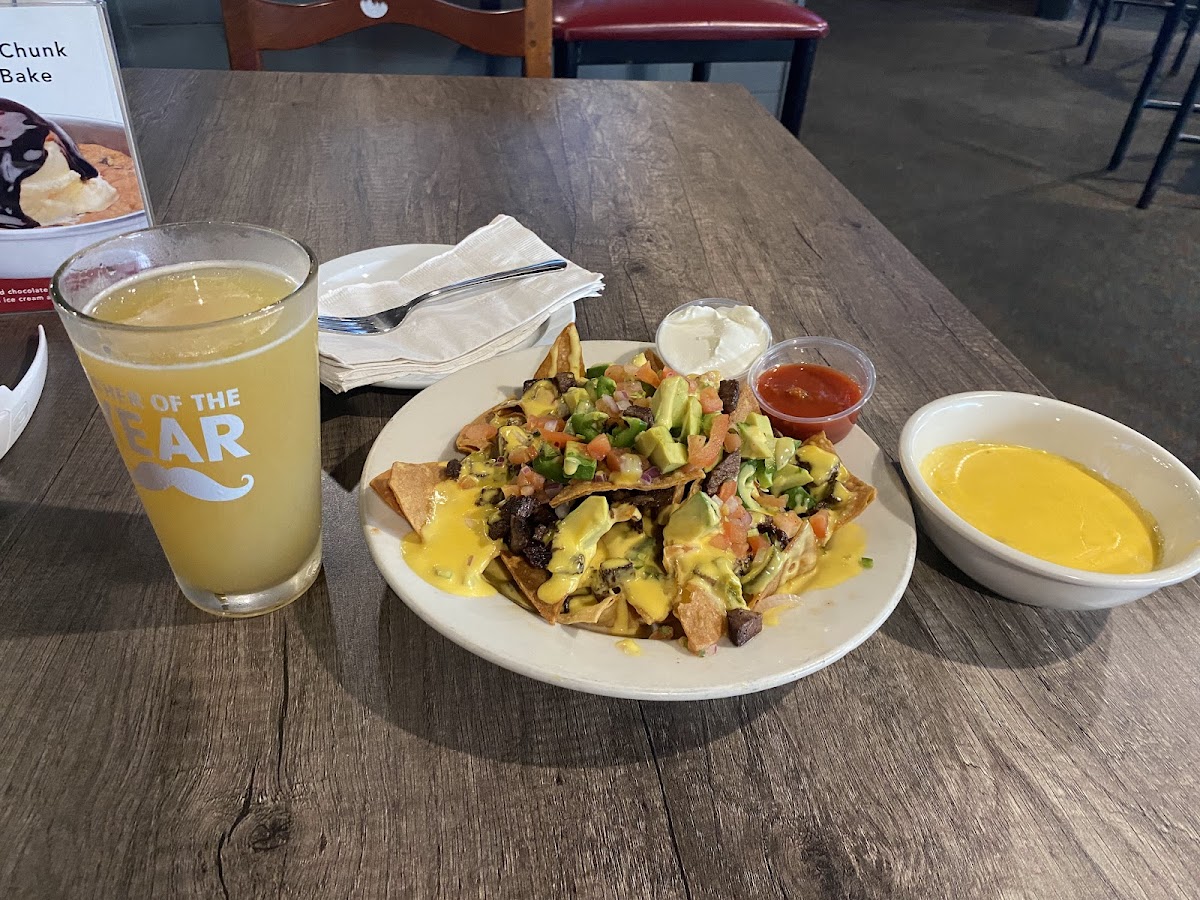 Oggi's Sports | Brewhouse | Pizza-10