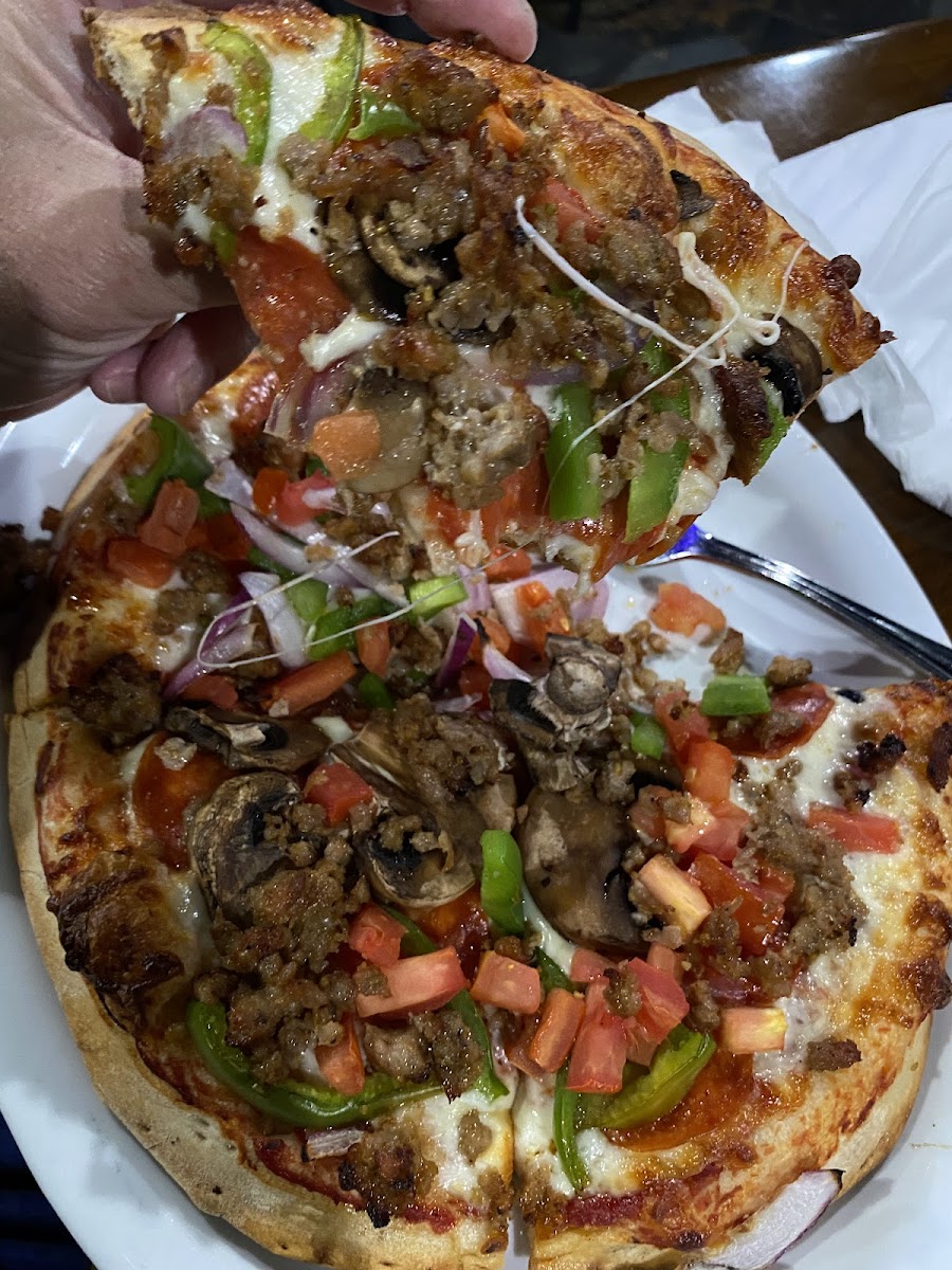 Oggi's Sports Brewhouse Pizza-9