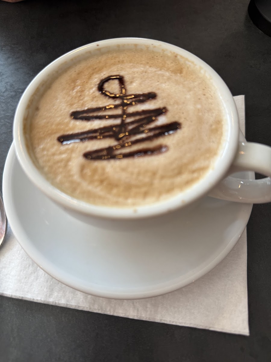Oh Lala Coffee & Wine Bistro-4