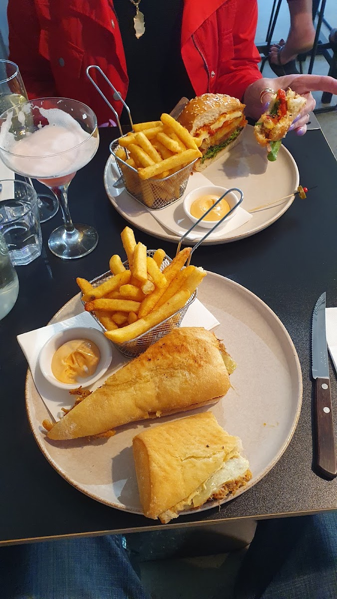 Ohd Coffee | Bar | Diner-7
