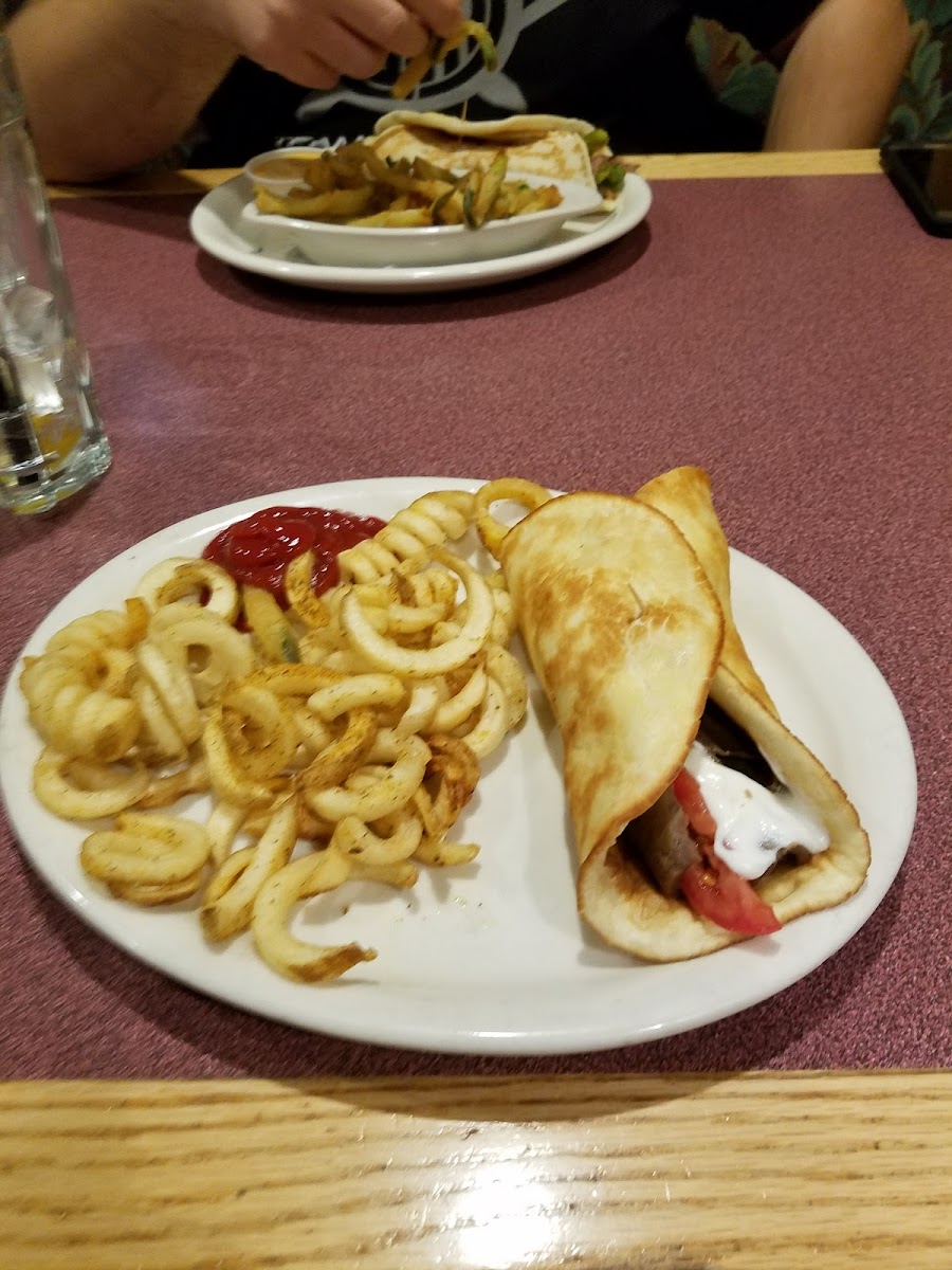 Olga's Fresh Grille-10