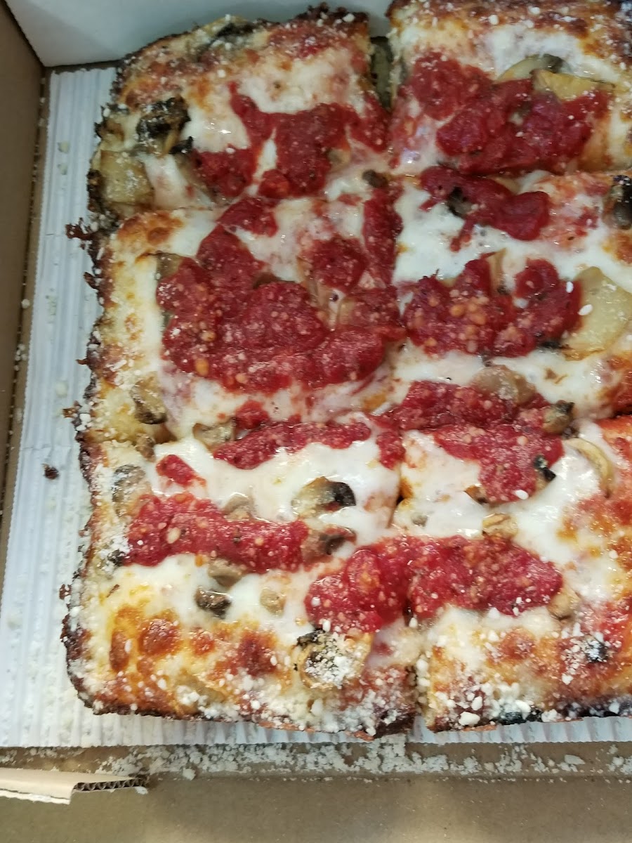 Oliver's Pizza-7