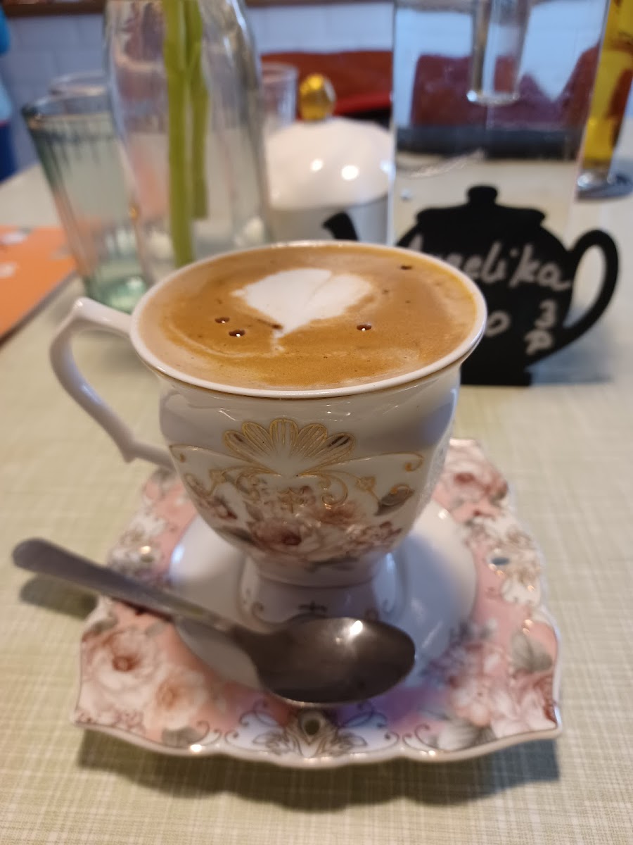 Omas Teekanne Cafe - Brunch - Frühstück - Kuchen-9