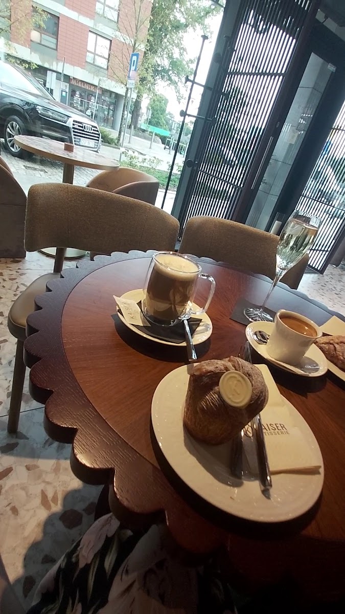 Omni Kaiser Patisserie-2