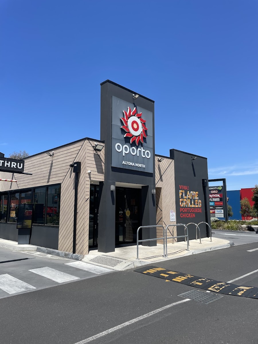 Oporto Altona North Drive Thru